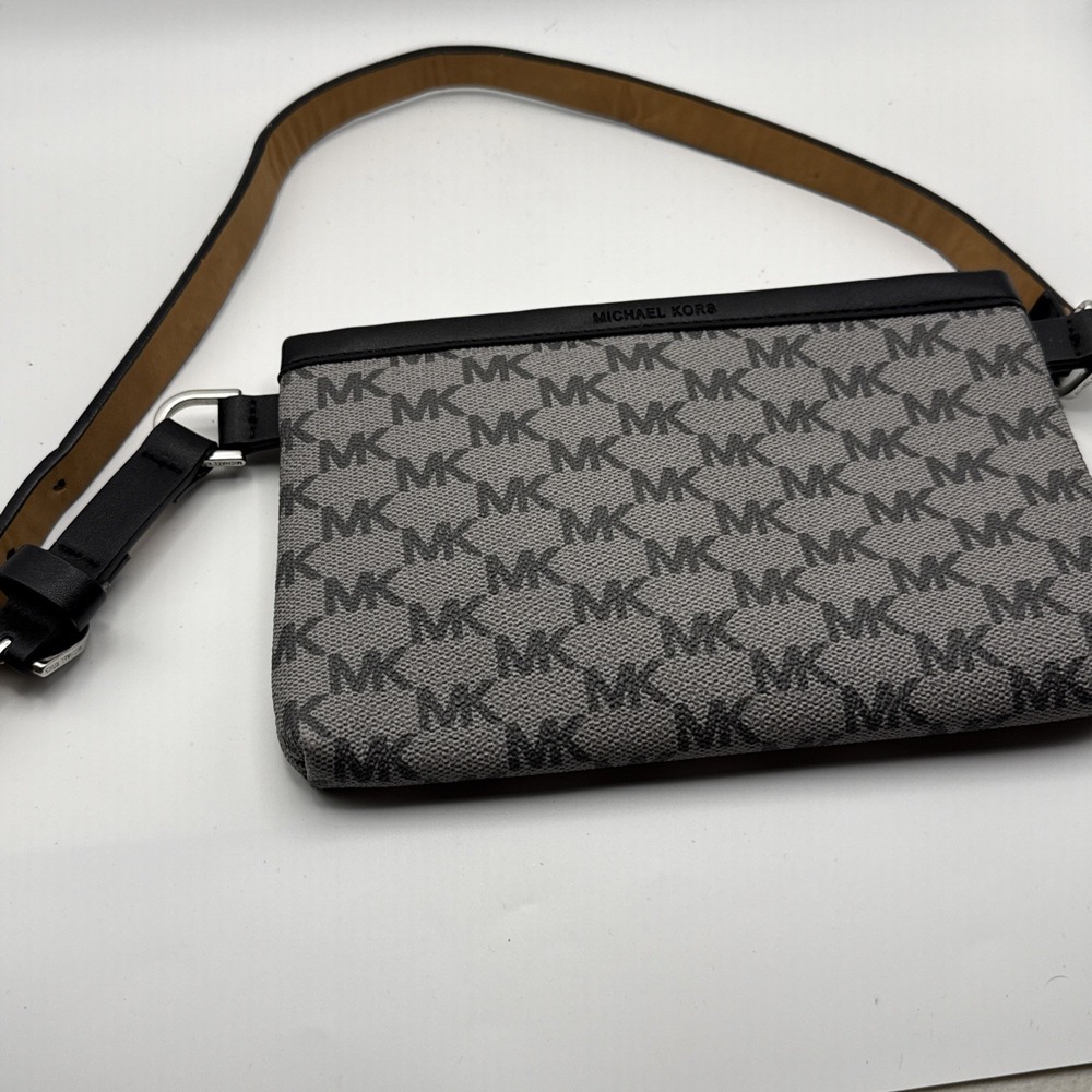 Michael Kors Logo Belt Wallet Small Waist Purse Hand Wrist Bag Genuine Leather